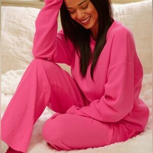 Comfrt SET Waffle Lounge Pants and Long Sleeve in Hot Pink Size Medium